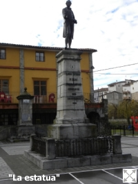 Estatua a D.Juan Esteban de Elías